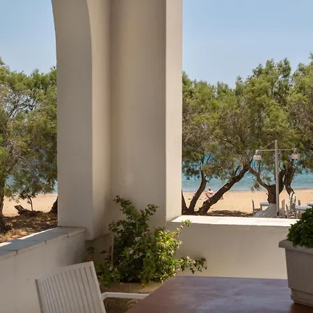 Akteon Hotel Logaras